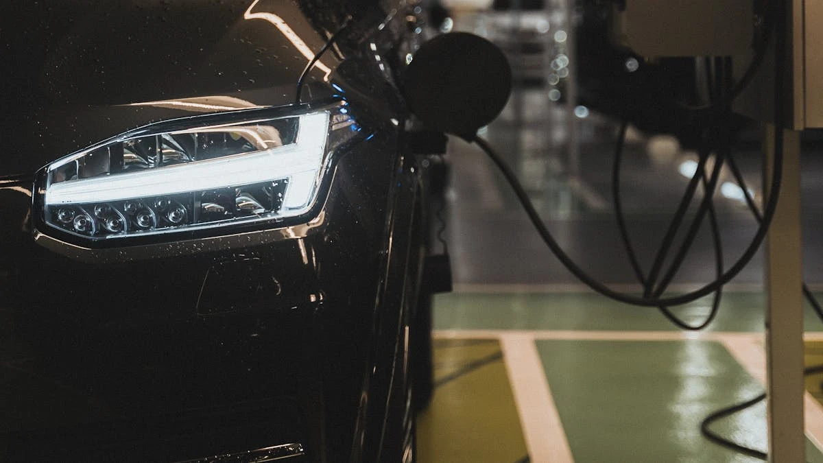 EV charging billing explained: roaming, charge cards, CPOs and backoffices