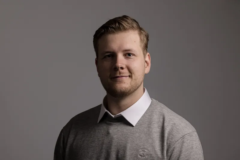 Plugchoice 联合创始人 Berend 的肖像